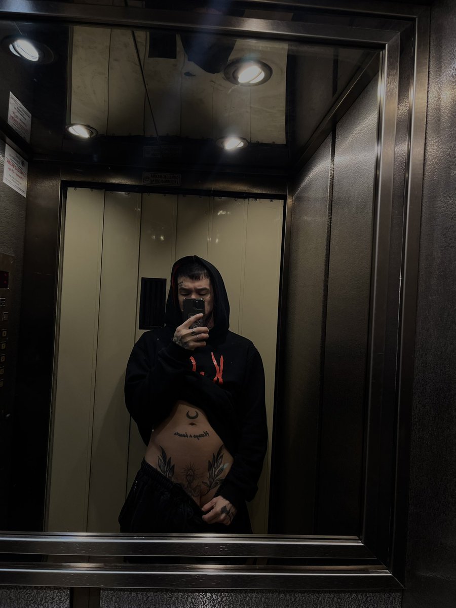Emadhsrc7's tweet photo. 🖤 https://t.co/93mEMs2f6d
