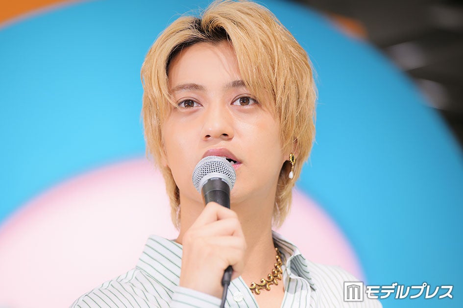 modelpress's tweet photo. キンプリ髙橋海人、ベネツィアで受けた刺激
「すごくインスピレーション溢れる街」
https://t.co/6rS0hJJEcf

ショーを観るためベネツィアを訪れたそうで「めちゃくちゃ楽しいです」「そこで得たインスピレーションもきっとあったかな」と語った。

「ETRO per Kaito Takahashi」
メディア取材会💛 https://t.co/H73oQL4JYK