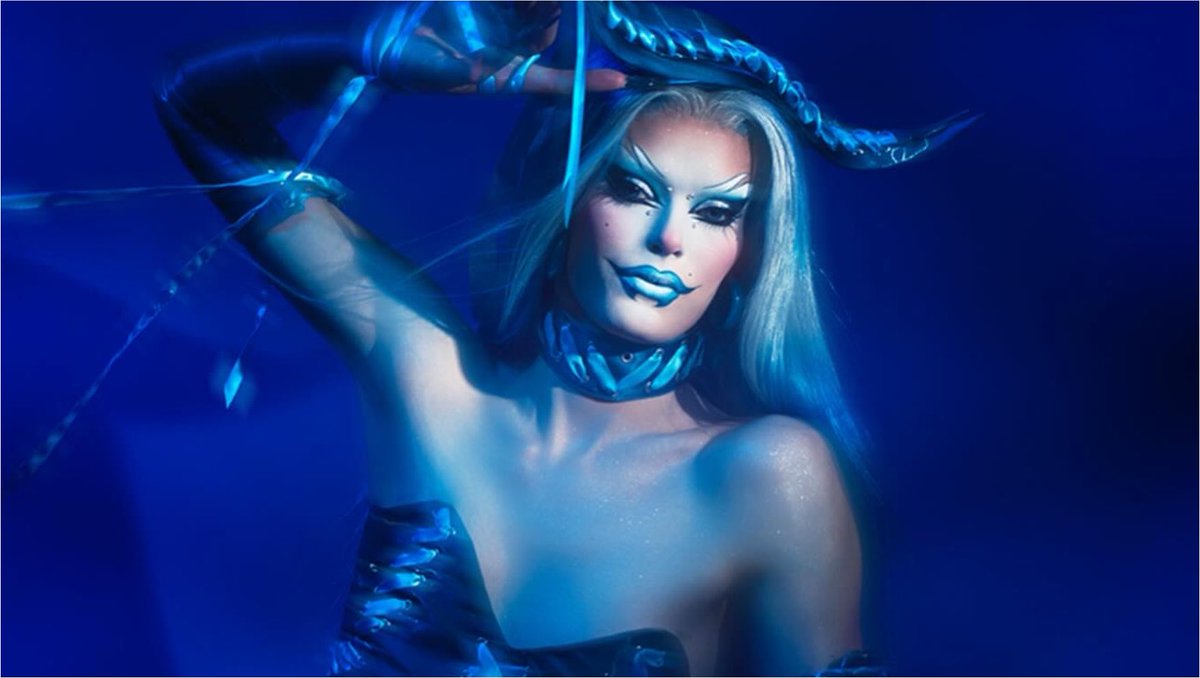 KINA2_2's tweet photo. This is who Drag Race France dared sending home (for no reason) by the way, don’t get surprised when then people tune out the show when you send the fan faves home back to back to back. You’ll get what you ask for
#DragRaceFrance https://t.co/PxbmcWOGME