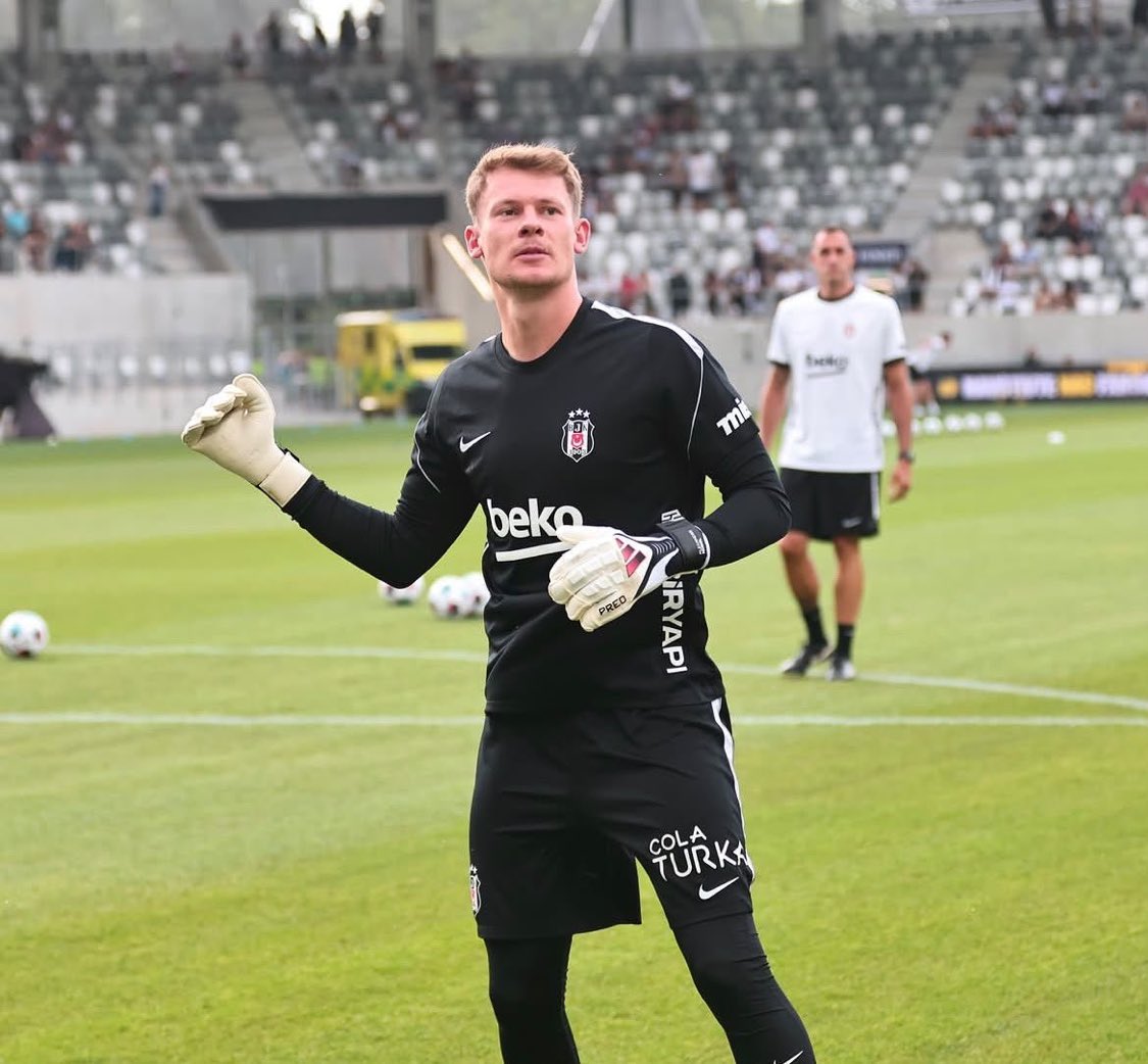 ertansuzgun's tweet photo. Alexander Nübel onurlandırma paylaşımıdır. https://t.co/uYvLUcTPwa
