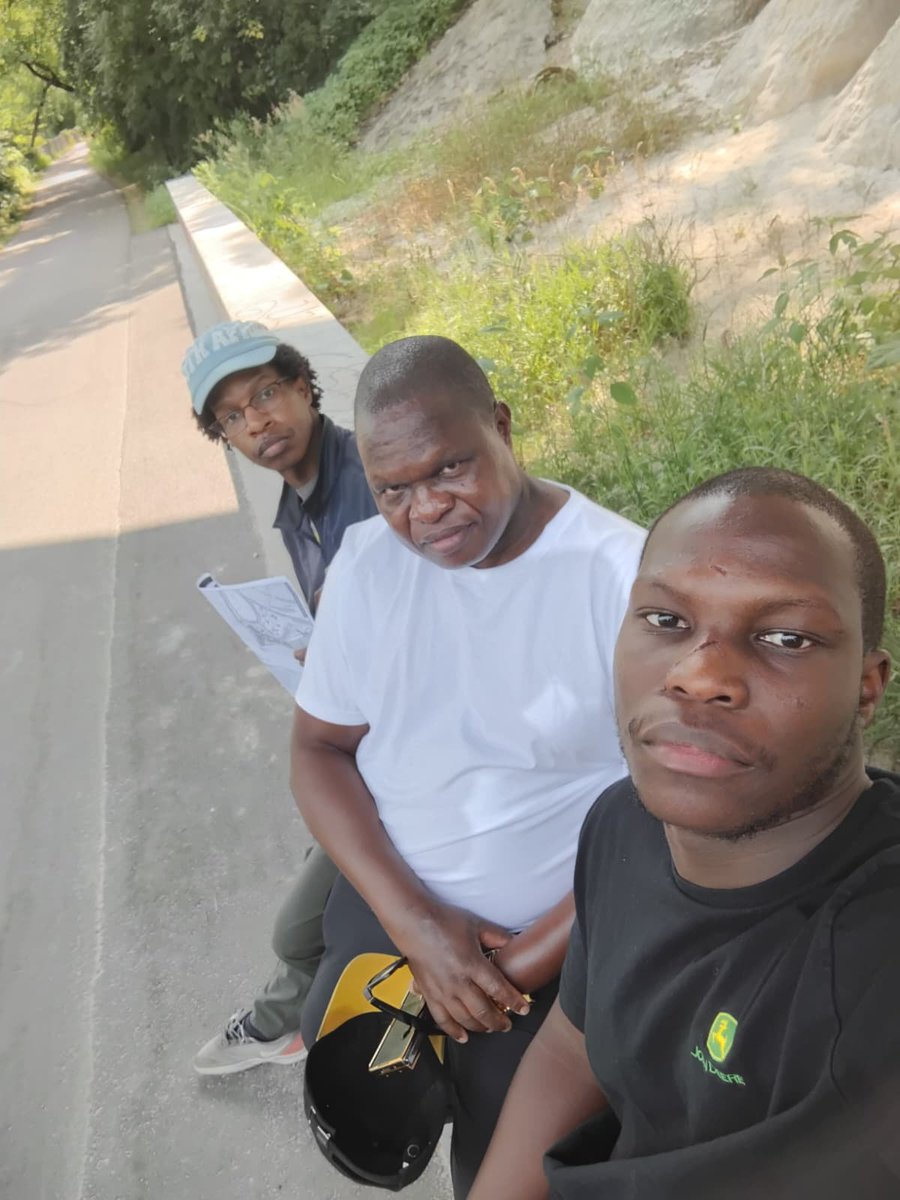 MaangiJoash's tweet photo. It is important for your mental health to take some time off from work to spend time with.
Familly.  Spending time with my sons at the Fort Snelling National Park, USA, where the Minnesota River joins the Mississippi River. https://t.co/DvoJrCAVh3