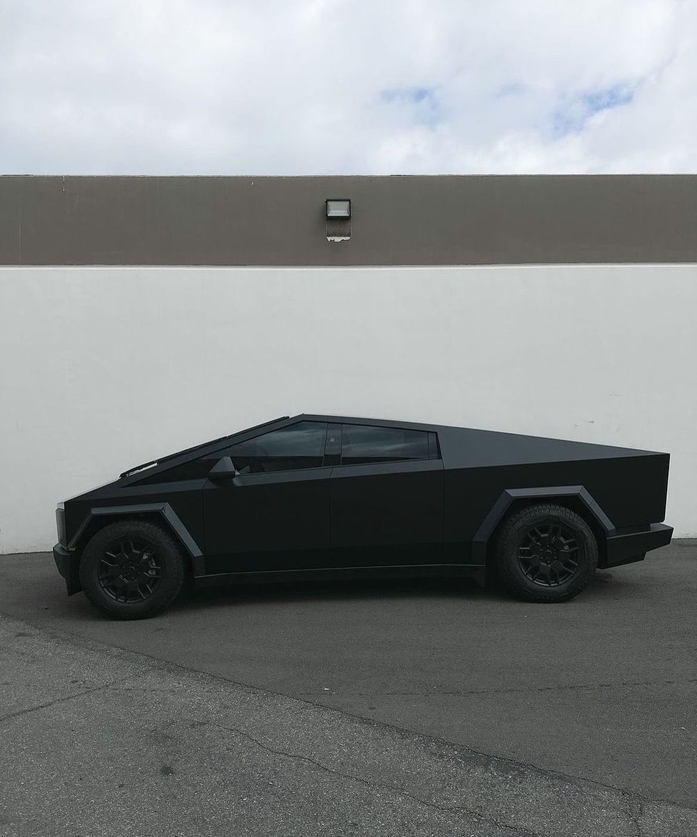 aztfiles's tweet photo. Tesla hate is so forced https://t.co/IW99zkct8G