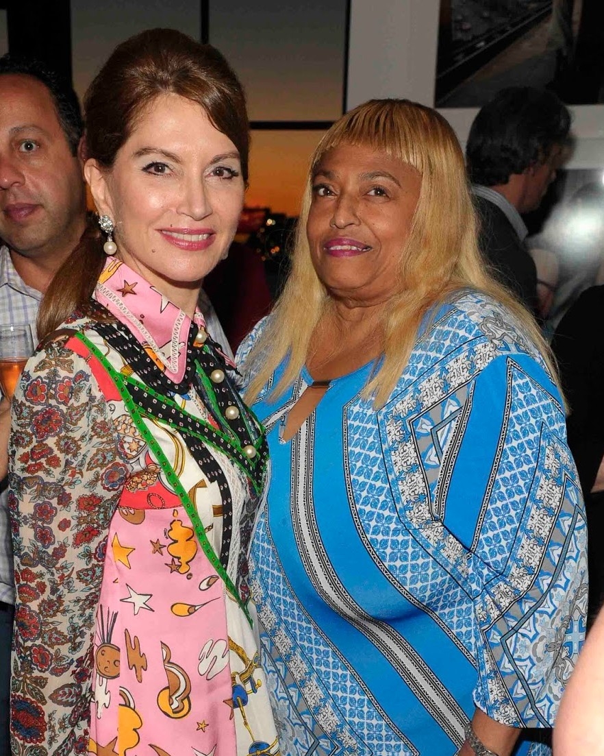 JAMESEDSTROM's tweet photo. #FLOANTHONY #FLOSNTHONYSPINKS #MICHAELSPINKS #JEANSHAFIROFF #SUZETTECHARLES #GOSSIPQUEEN #TIMESSQUAREGOSSIP #CHARLESOAKLEY #CANCER
NEW YORK ENTERTAINMENT QUEEN FLO ANTHONY PASSES AWAY AT 74 FROM CANCER
https://t.co/XujvDIemBM https://t.co/DFU46Of01H