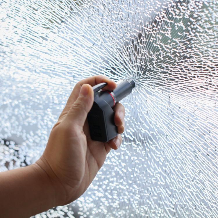 UnicunShop's tweet photo. Don't get trapped after an accident! The Stinger USB Emergency Escape Tool combines a car charger with a seatbelt cutter and glass breaker for safe escape. Keep it within reach for peace of mind. https://t.co/csOAGhzbGc
#CarSafety #Emergency preparedness #RoadTripEssentials https://t.co/EbrH1Emmik