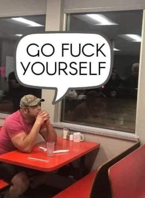 Darren7044's tweet photo. @MikeNellis You ignorant loud mouth humpty dumpy fat ass scumbag!!!!!! https://t.co/mgFZL1xPsk
