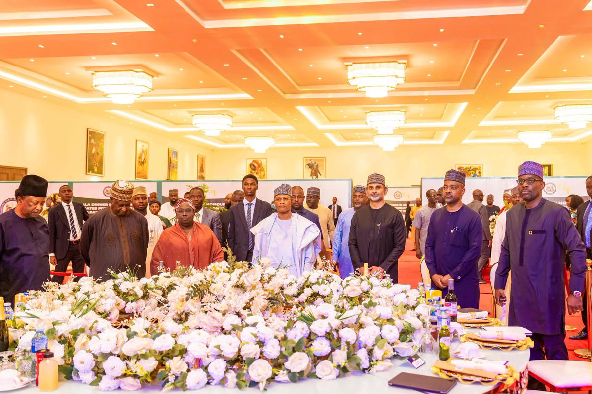 _oziobe's tweet photo. Governor @ubasanius hosted the global leadership delegation of the Gates Foundation to a gala event, led by the President of the Africa and India Office and Chief Strategy Officer, Mr. Ankur Vora, in Kaduna. 

The meeting reviewed progress in primary healthcare, local research, https://t.co/uCHseQll9e
