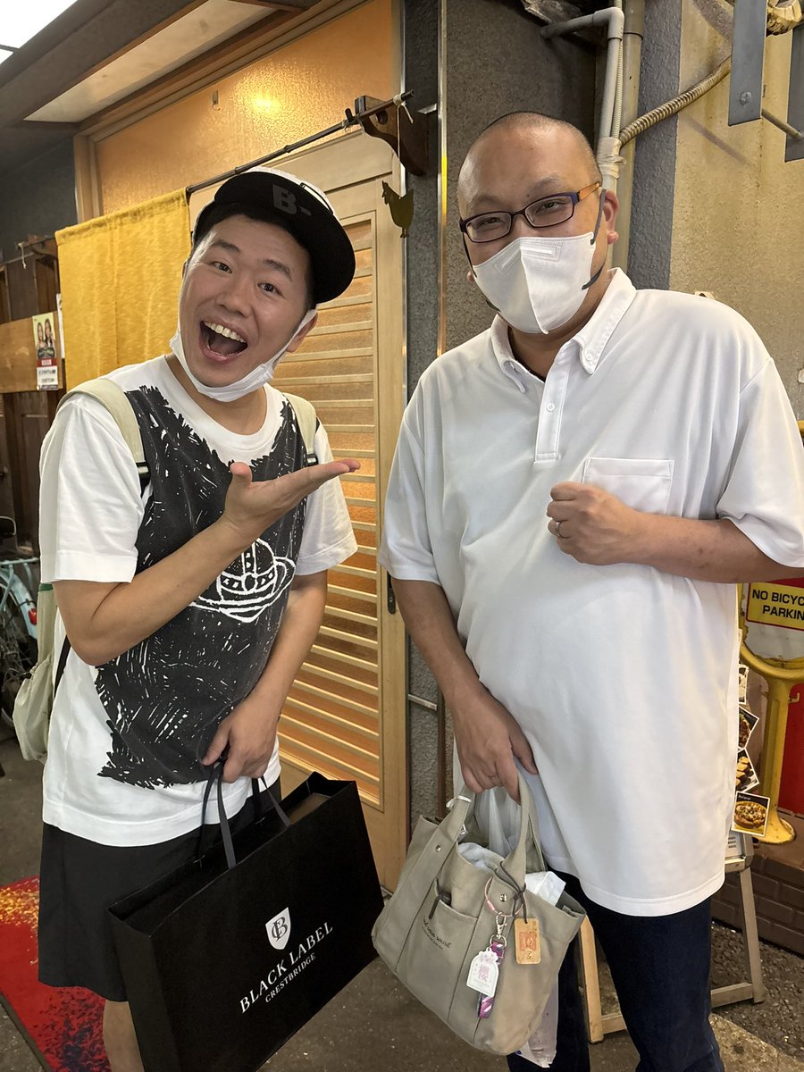 iorior5353's tweet photo. 7月14日、なんばグランド花月にて、
よしもと新喜劇の、吉田裕座長さんに撮らせていただきました。
ありがとうございました。 https://t.co/wKcob102Ho