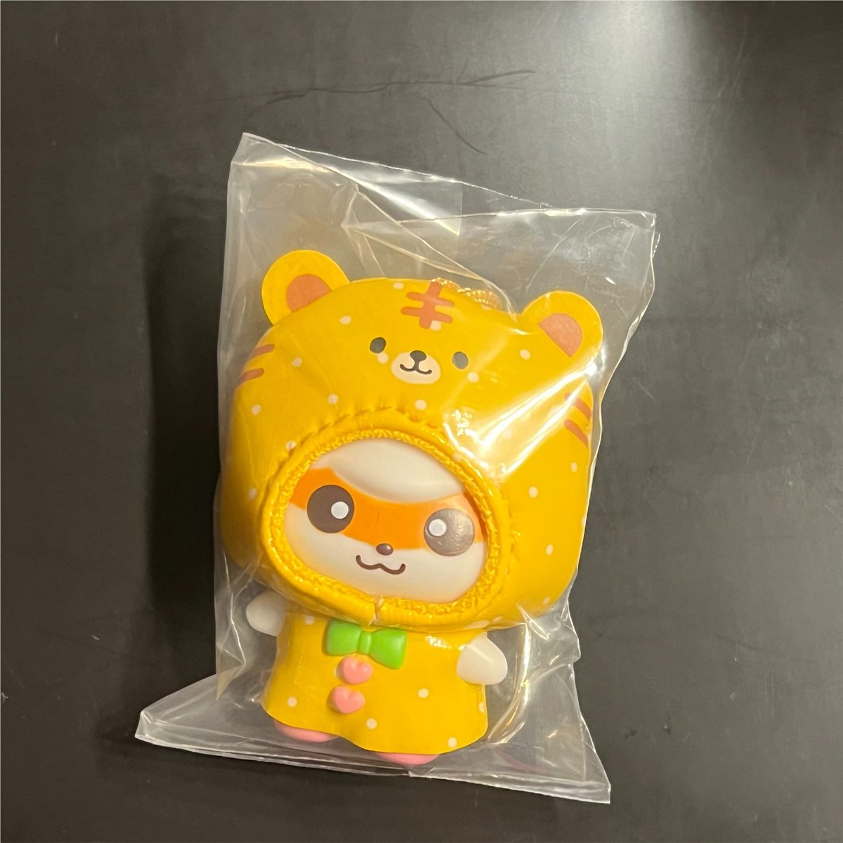 mhyn__'s tweet photo. サンリオ　ちびっとも　レインコート

（譲）　　　コロコロクリリン

（求）　　　ウサハナ

郵便での交換希望です！
条件の合う方リプ、DMお願いします🙇🏼‍♂️ https://t.co/CFJFzdMZkv