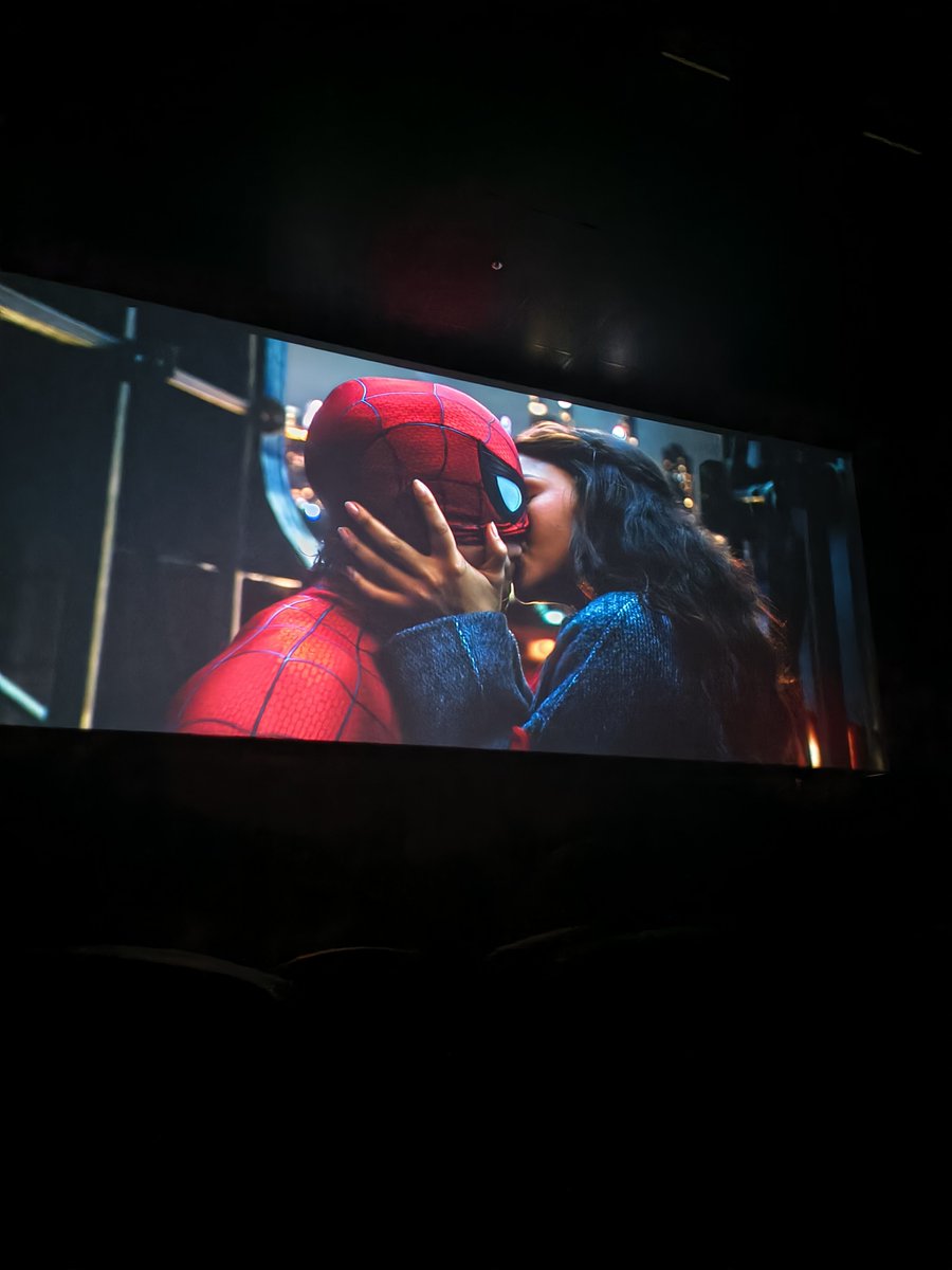 lesbianna_clara's tweet photo. tá mas isso aq foi a maior mentira da minha vida https://t.co/I7znc7DrMm
