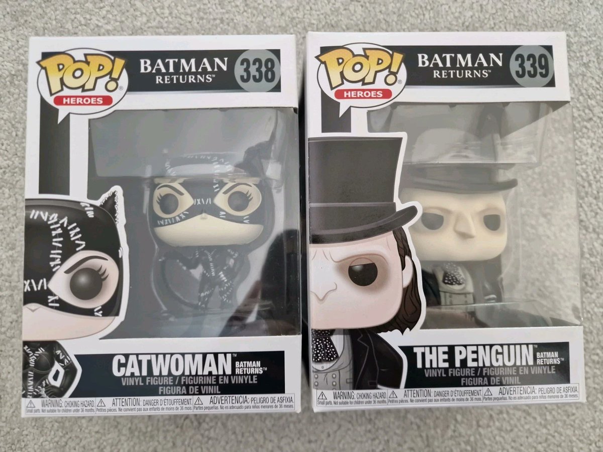 Funkopopenthus3's tweet photo. FUNKO POP - HEROES - BATMAN RETURNS - THE OENGUIN #339 &amp; CATWOMAN #338 ‐ BNIB

#ad #funko #funkopop

Ends Monday

https://t.co/CzGE33UyHu https://t.co/Wcmo1x0AAf