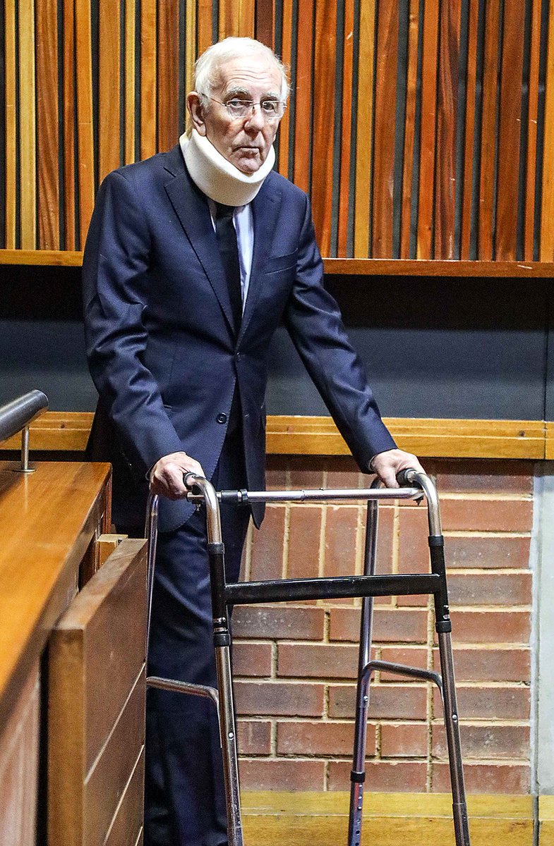 VeteranSanele's tweet photo. @Newzroom405 'BREAKING NEWS] Eskom contractor Michael Lomas gets suspended sentence after pleading guilty to pocketing R745 million and channeling bribes.'
#Newzroom405
This is how you should post https://t.co/WDY1mgTmXO