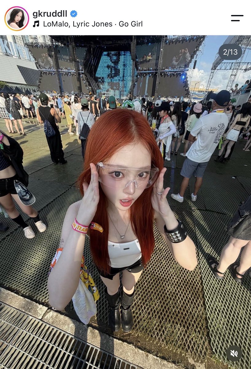 mildn_hh's tweet photo. 爆美女って夏でも1ミリもメイク崩れてないし、ツヤツヤ透明肌だけど、元の肌が違うってこと？😭 https://t.co/Q1wFuTEOEE