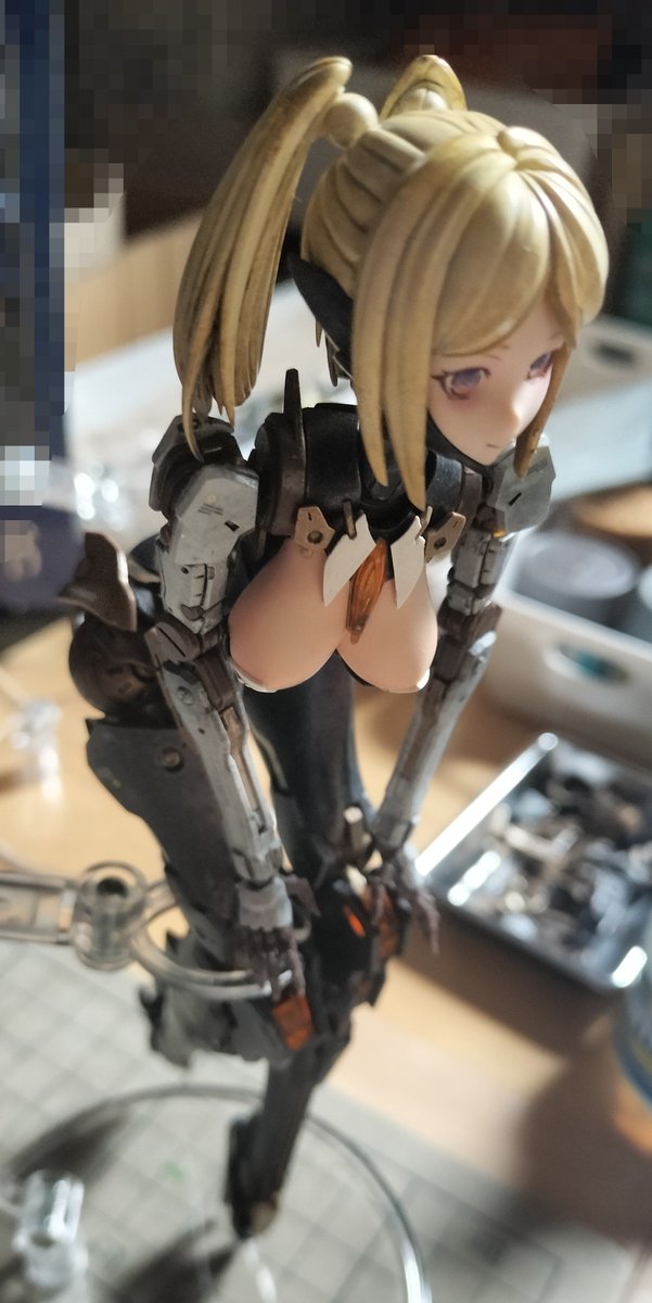 sazi9973's tweet photo. 武装類のデカール作業完了✨
これにて全工程終了✨👍️
フラワーシステムの遊び方が個人的にはちょっと難しいので〜仕上げにどんな風に写真を撮るか?悩み中🤔
とりあえず素のリリィさんでもご覧になって下さい✨⚜️
#核誠治造
#和模線
#rosadoProject
#星花・リリィMK3
#スターフラワー・リリィ https://t.co/W1wgPApozc