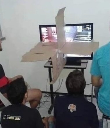 historyinmemes's tweet photo. The golden age of split-screen gaming remains one of the most memorable eras in video game history. Before online matchmaking and party chats became the standard, all it took was one console, one TV, and a few controllers to create hours of unforgettable memories.

Games like Halo, Call of Duty, Mario Kart, and countless others made split-screen multiplayer feel like the natural way to play. But with friendly competition came one legendary problem: screen peeking. Players invented all kinds of creative solutions to stop their friends from looking at their side of the screen—some taped cardboard across the TV, others hung blankets between players, while some simply promised to only watch their own half… a rule that usually lasted less than a minute.

Online gaming brought convenience and connected players around the world, but it also slowly pushed split-screen into the background. You can still play with friends today, but nothing quite matches the chaos of everyone sitting in the same room, arguing over screen peeking, celebrating victories, and laughing together the entire time.