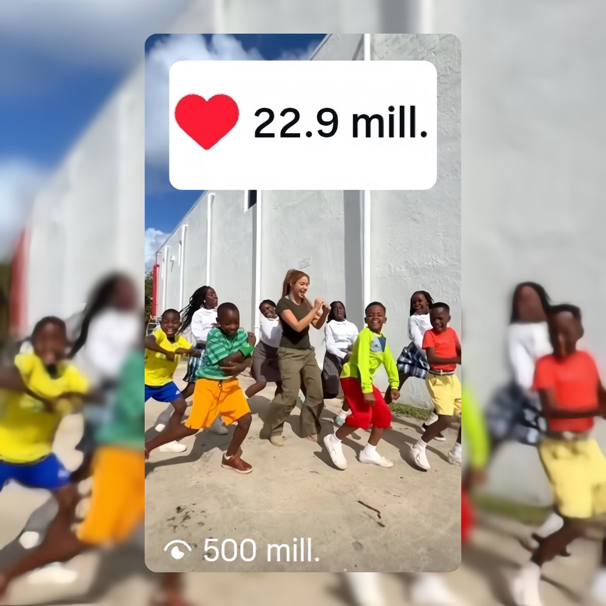 hey_timor's tweet photo. que locura! no se si se habían fijado pero el reel de shakira junto a los ghetto kids haciendo el trend de “dai dai” ya tiene 500 MILLONES de visualizaciones en ig, y mas de 22 MILLONES de likes 🤯

es su post con más likes https://t.co/f126VkP2Zf