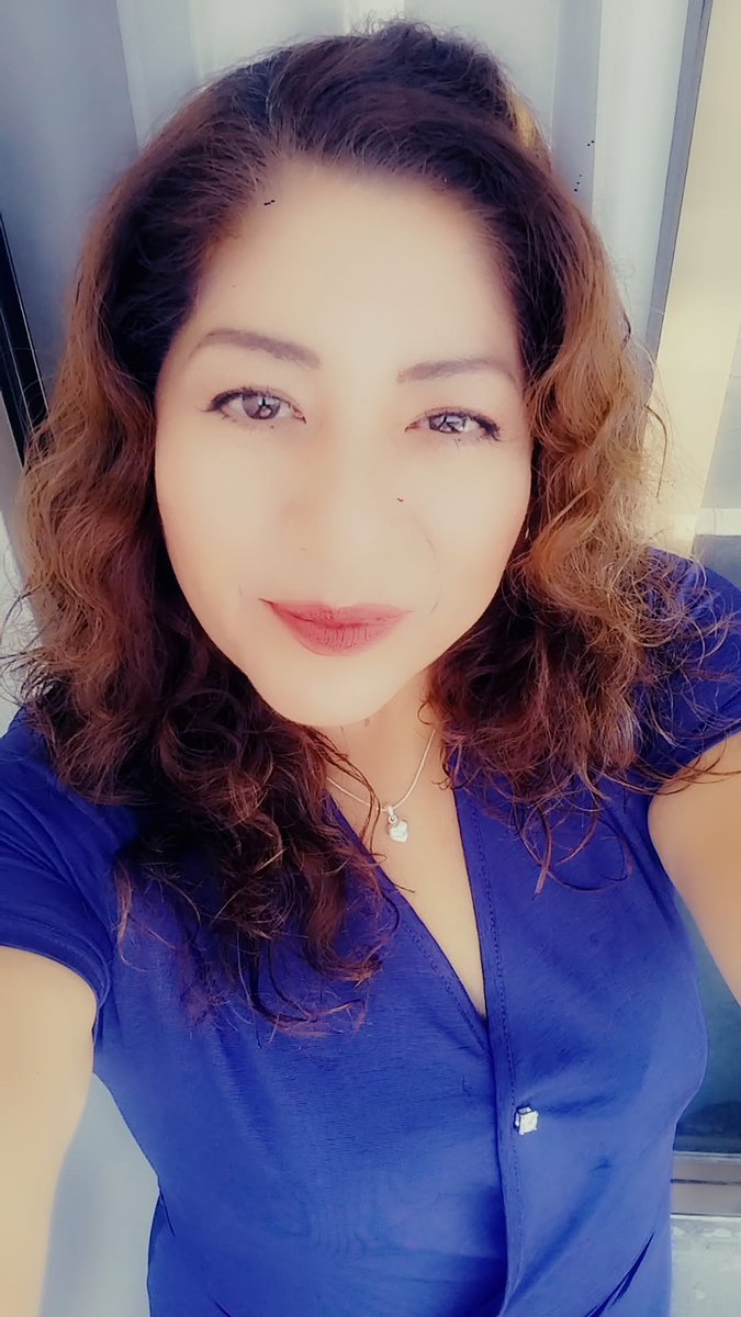 IrmaHernandey's tweet photo. 💕Holi ecxelente jueves ✨ https://t.co/BIMaX7OAMP