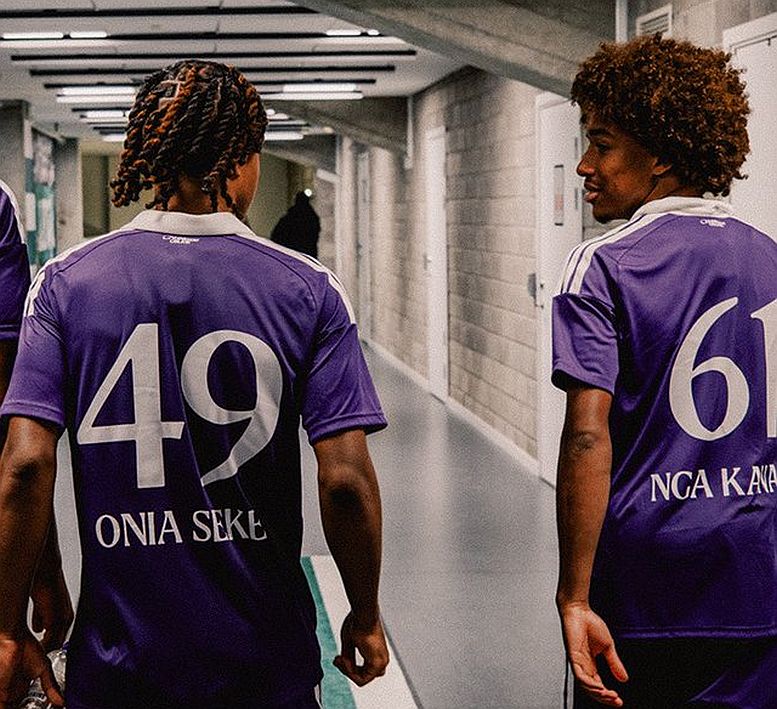FTalentScout's tweet photo. This season could be a huge one for both Jayden Onia Seke and Joshua Nga Kana.

Explosiveness, bravery, dribbling, carrying.

Two superb wingers.

After a few quieter years, I really hope Anderlecht’s academy becomes a big talking point again with players like De Cat and these two. 🟣