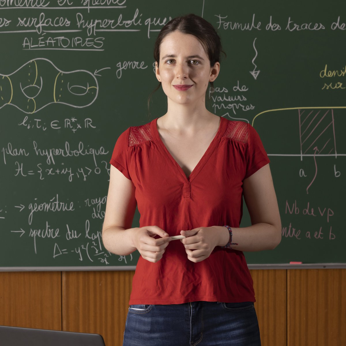 mathemetica's tweet photo. Laura Monk is a French mathematician, Royal Society Dorothy Hodgkin Fellow and lecturer at the University of Bristol. 

Specializing in spectral geometry, she studies spectral properties of random hyperbolic surfaces, continuing Maryam Mirzakhani’s work. 

With Nalini Anantharaman, she proved that typical large-genus hyperbolic surfaces achieve near-optimal spectral gaps close to 1/4, a major breakthrough named one of 2025’s top math advances by Quanta Magazine. 

She got 2024 Maryam Mirzakhani New Frontiers Prize, 2021 L’Oréal-UNESCO Young Talent award, Best PhD from University of Strasbourg, and was invited as speaker at ICM 2026.