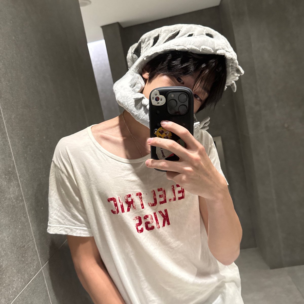 _o02257's tweet photo. 트친소 내렸어요~~
맞괄 안해주신 분들 오늘까지 해주세용
새로운 트친들 잘 부탁해여 👩🏻‍❤️‍💋‍👩🏻👩🏻‍❤️‍💋‍👩🏻 https://t.co/jN2KSzKrge