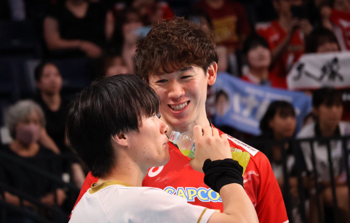 pon__258's tweet photo. 2026.7.10
📍沖縄サントリーアリーナ

小川智大くんと楽しそうな
きゃぷてん🥰

#石川祐希 選手
#小川智大 選手
#バレーボール男子日本代表 https://t.co/6f5FwkrDDp