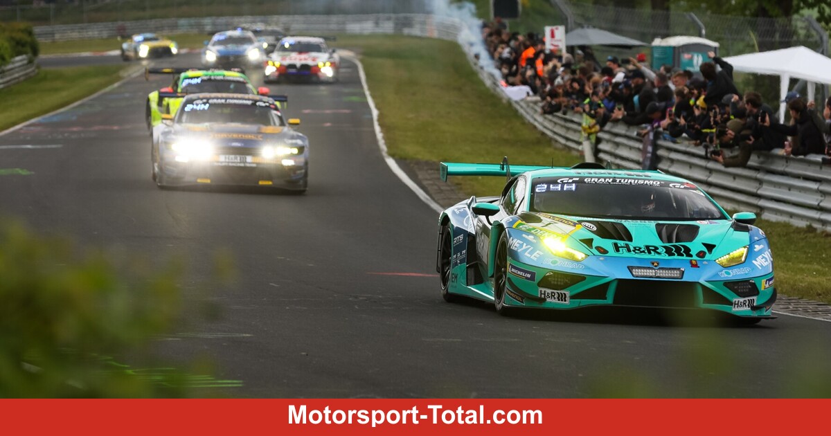 MST_Mehr's tweet photo. Inside Langstrecken-Streit Nürburgring (3/3): Wie die Beteiligten es sehen #24hNbr #nring #VLN #NLS !B https://t.co/4cb4HQcovR https://t.co/adnCK3ue3j