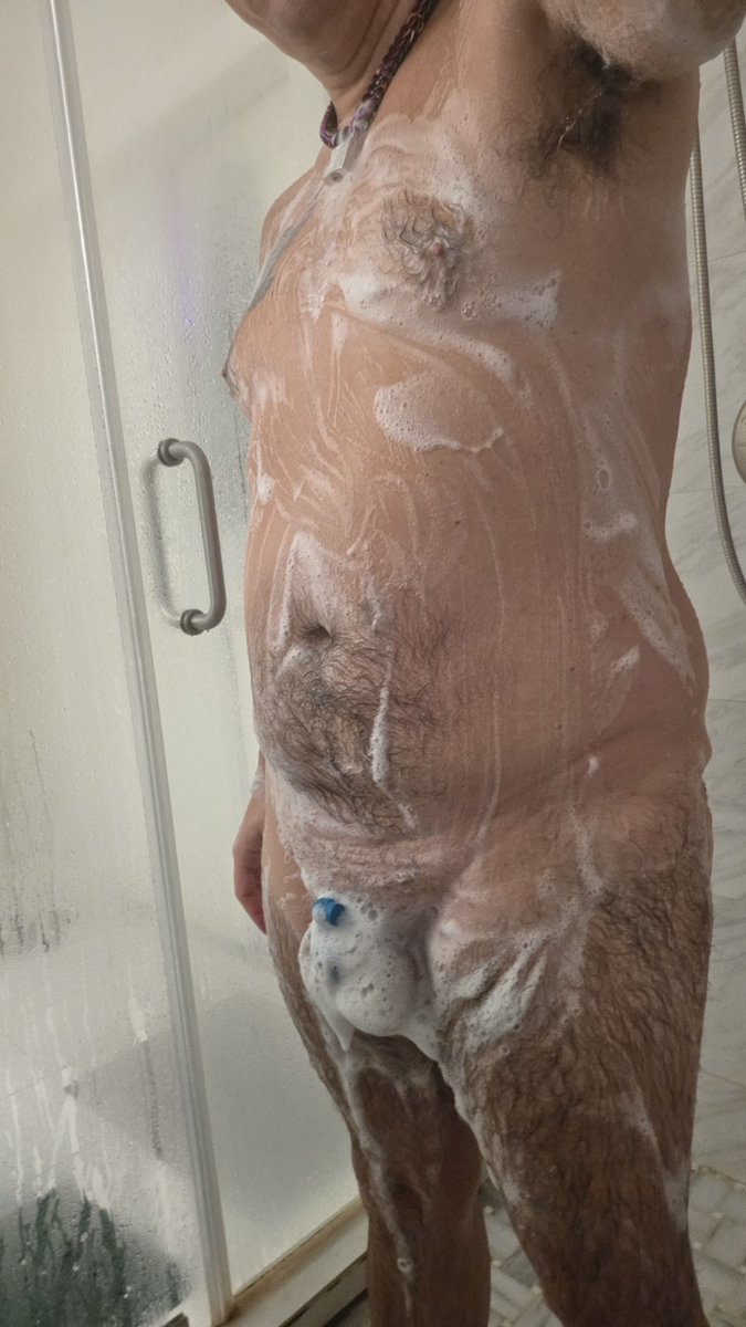 PupLocke626's tweet photo. all clean and sudsey ready to get dirty and obey! https://t.co/n0p8Cj2hS4
