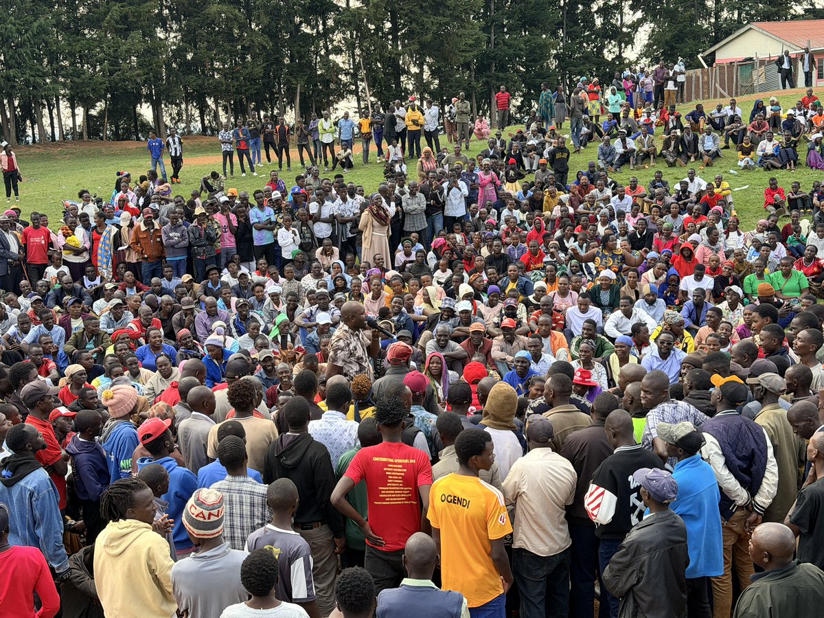MoraraKebaso's tweet photo. Today in Borabu Constituency I took time to talk to the people of Kiabonyoru Ward about my agenda, vision and plan as the incoming member of parliament. https://t.co/UzztqeJPcJ