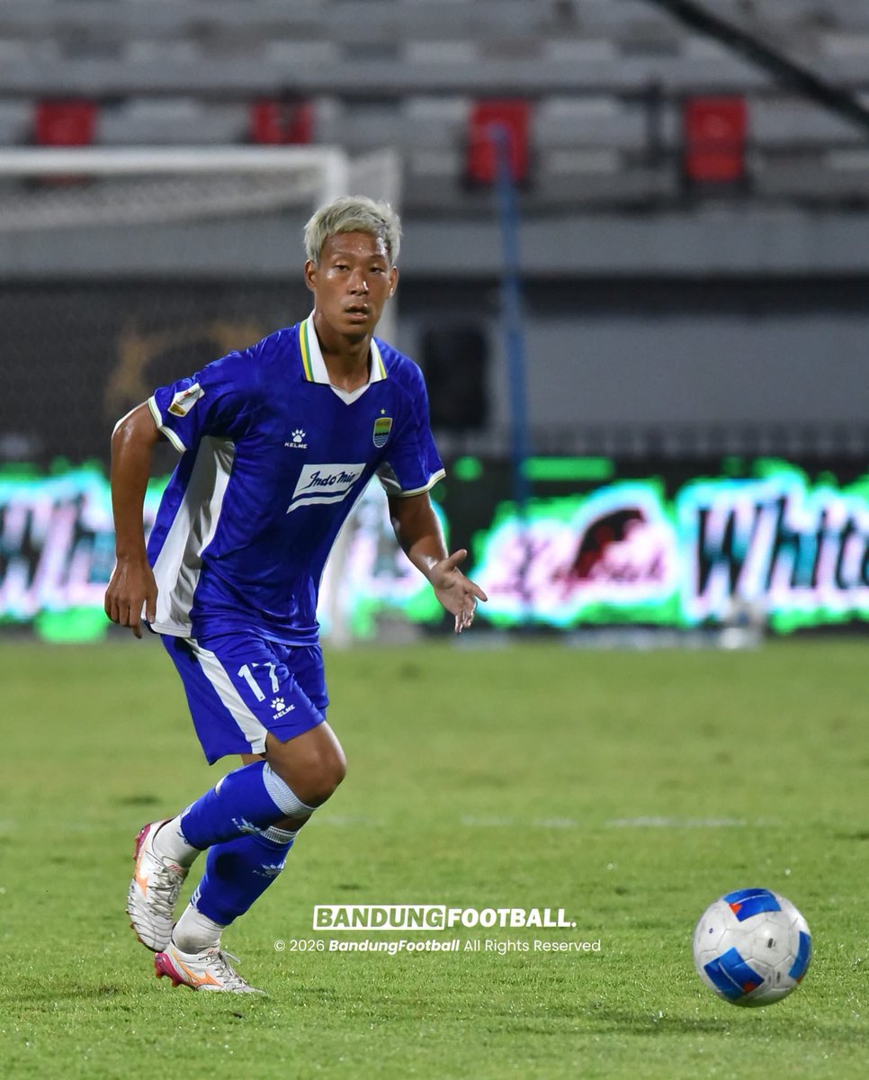 bandungfootball's tweet photo. End of 90 minutes!

2x45 tidak cukup memisahkan kedua tim.

Extra time it is! 😩

#BandungFootball #BFCOM #Persib #Bobotoh #PersibDay https://t.co/04bZ2TzoZO