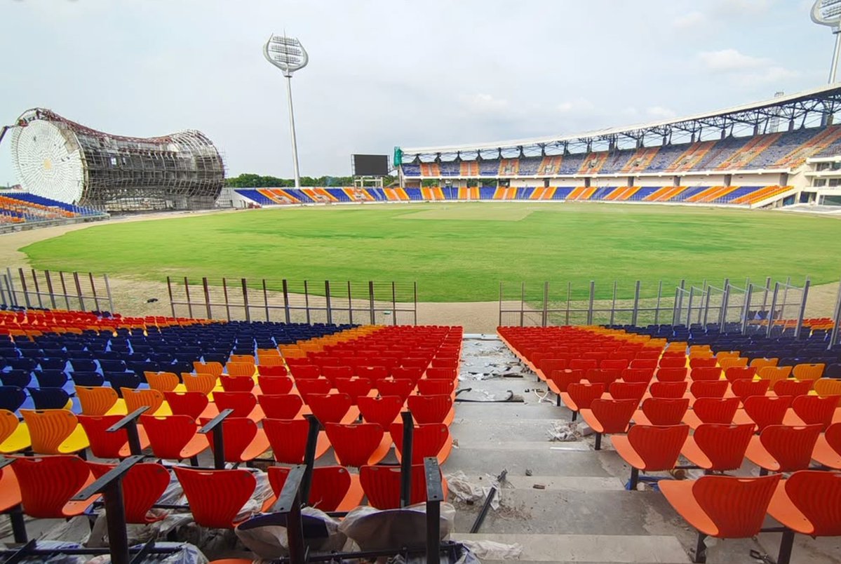ImTanujSingh's tweet photo. INDIA'S FIRST LORD SHIVA INSPIRED INTERNATIONAL CRICKET STADIUM. 🙏🇮🇳 (Engineer Varanasi).

- This is Beautiful. https://t.co/B4YMPhLx8f