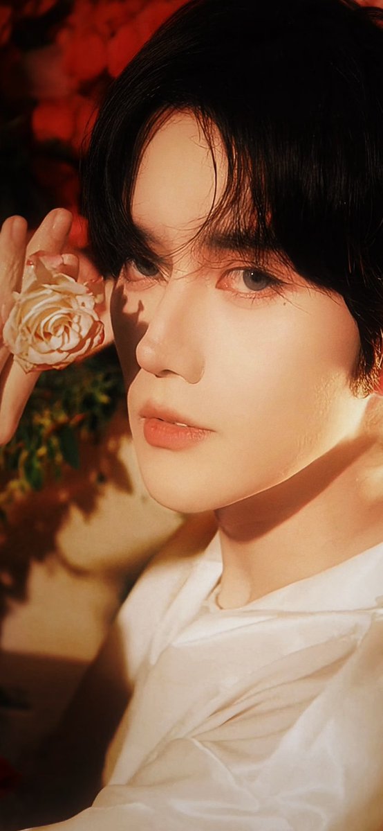 CLM_XingQiu99's tweet photo. Adore his beauty😘 https://t.co/coEBeyyqFN