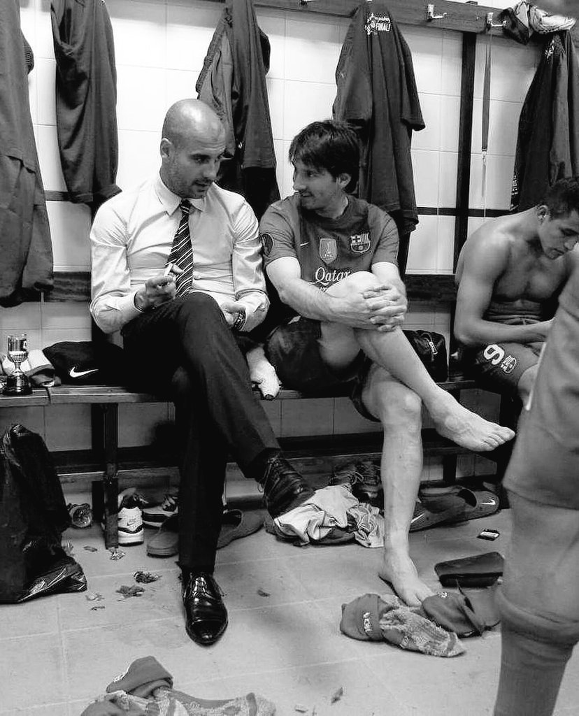 MessiXtraHQ's tweet photo. Iconic. https://t.co/KKAFxbT1eu