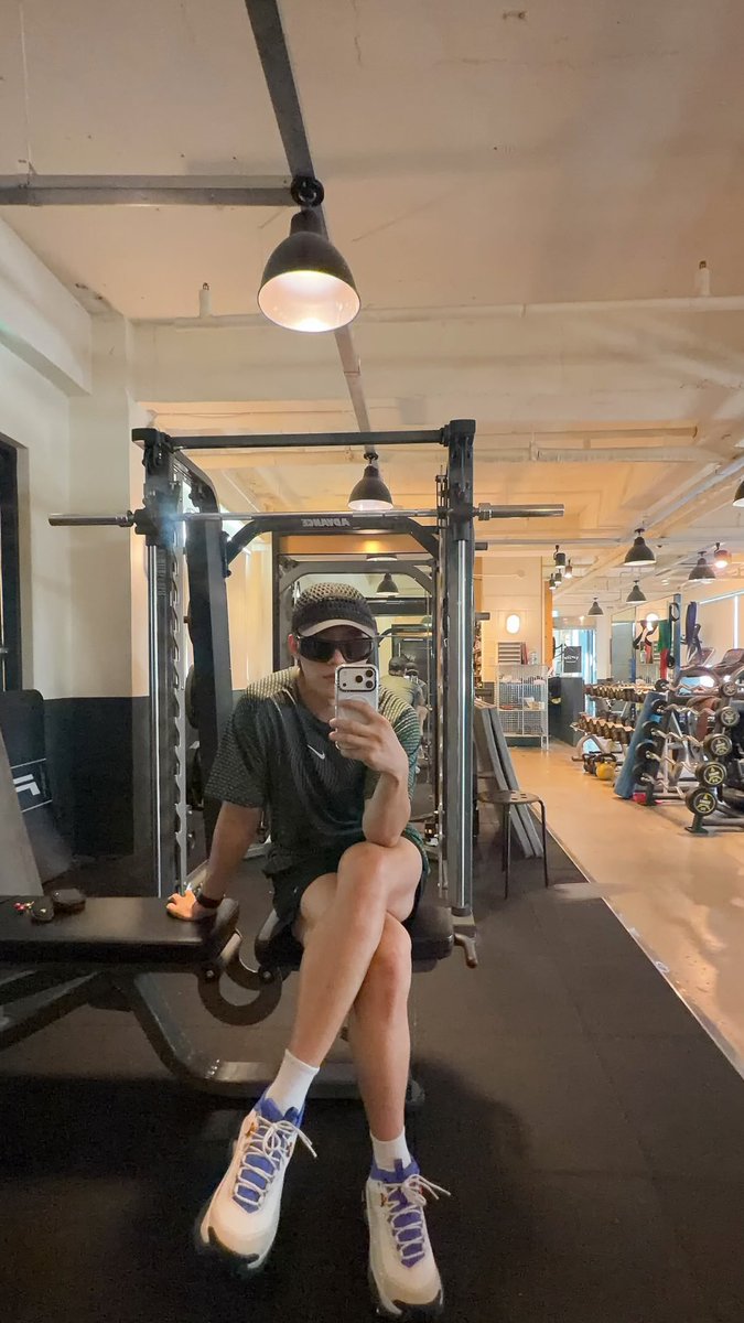 cheolcco's tweet photo. 이제야 올리는 ㅜㅜ 
거셀 이거 참 좋다<<33 보고싶어.. https://t.co/9HxHGjY6xE