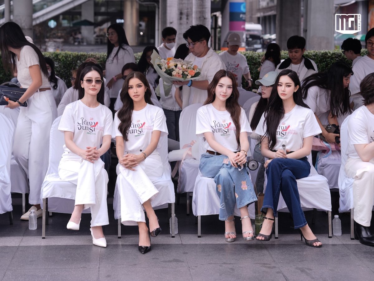 yglseries's tweet photo. "MGI Beyond" ผนึกกำลัง "iQIYI" บวงสรวงซีรีส์ iQIYI Original "Under Her Rules ใต้เงาจันทรา" เปิดเคมี "อุ้ม–มีนา" ประกบคู่ครั้งสำคัญ ชวนแฟนปักหมุดรอชม 17 ตุลาคม นี้

รูปเพิ่มเติม: https://t.co/UfwyEGxjUU

#UnderHerRulesTheSeries #iQIYIOriginal #iQIYI #meenbabe #มีนเบ้บ #MGIBeyond

เตรียมปักหมุดรอชม iQIYI Original "Under Her Rules ใต้เงาจันทรา" ออกอากาศทุกวันเสาร์ เวลา 20:00 น. เริ่มตอนแรก 17 ตุลาคม 2569 ต่อเนื่องจนถึง 5 ธันวาคม 2569 ทางแอปพลิเคชัน iQIYI และเว็บไซต์ iq .com ที่เดียวเท่านั้น