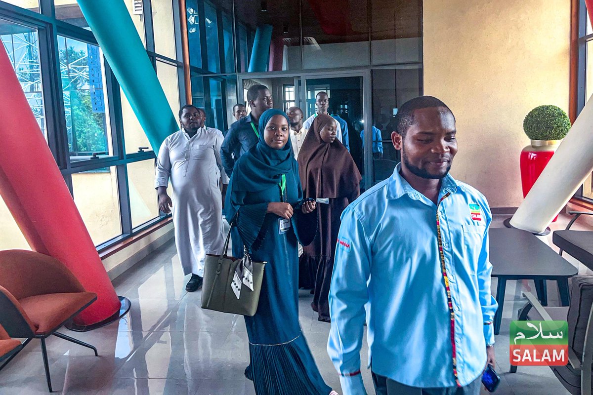 ImmamSadiq's tweet photo. It was a great honor to host the leaders of Muslim students from @Makerere at the @nextmediaug for a strategic partnership with Salam TV @CharitySalam.
#SalamUpdates https://t.co/TKez0spyyi