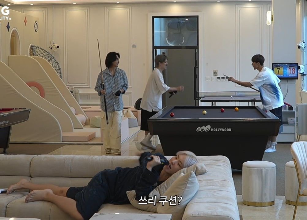 m_mh_526's tweet photo. 무슨 이런 만화적 구도가 https://t.co/WolONmi0UH
