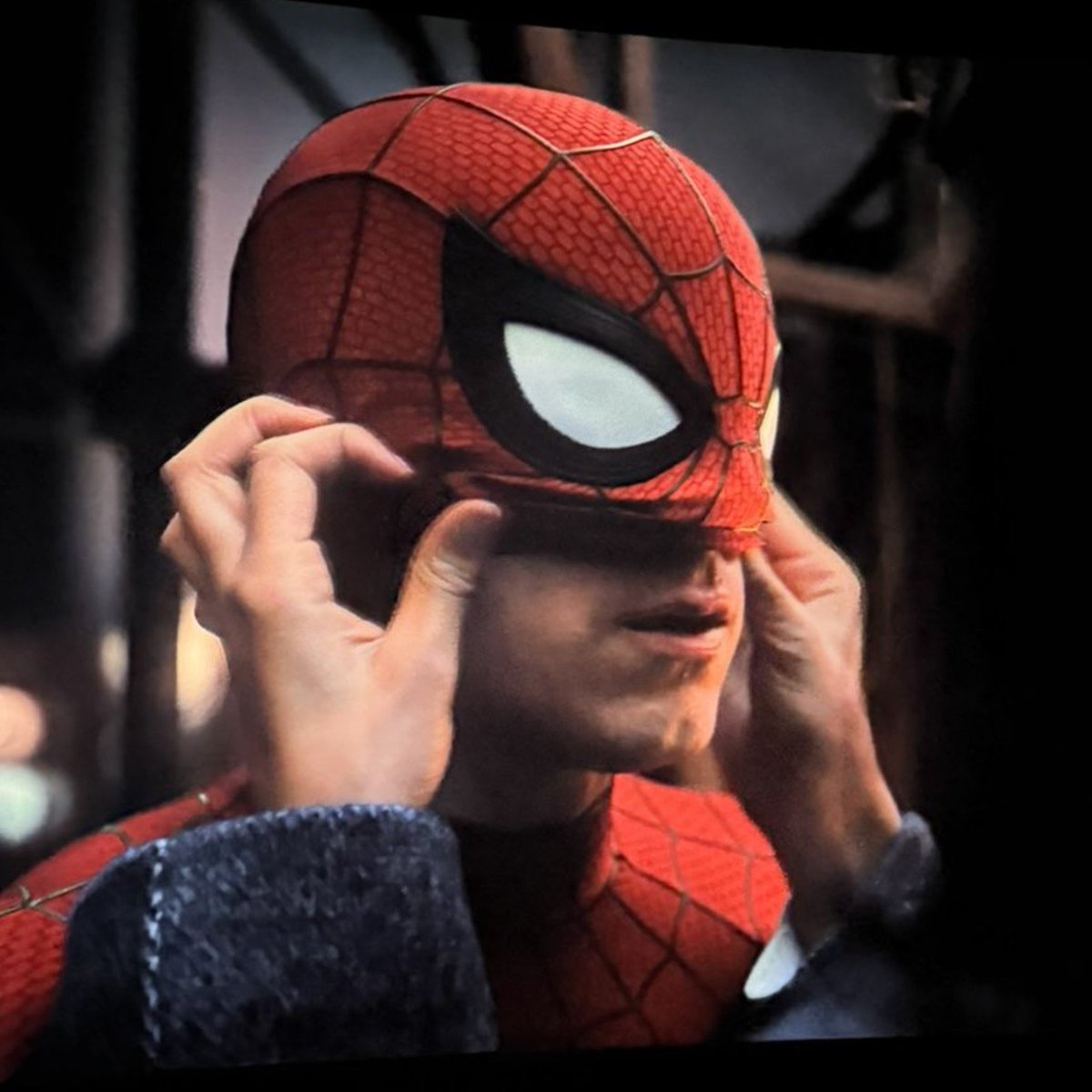BDupaincheng's tweet photo. spiderman spoilers //

we need more feral peter fics because goddamn he can get HUNGRY https://t.co/KDDRq6dBjw