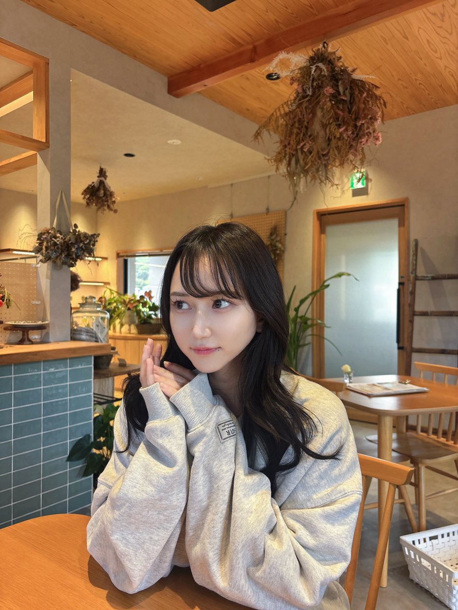 nozomi_umeko's tweet photo. 僕にないものばかりで 出来上がった君だから
君の全部がほしくたって
いけないことなどないでしょう？ https://t.co/7E97vAhSfL