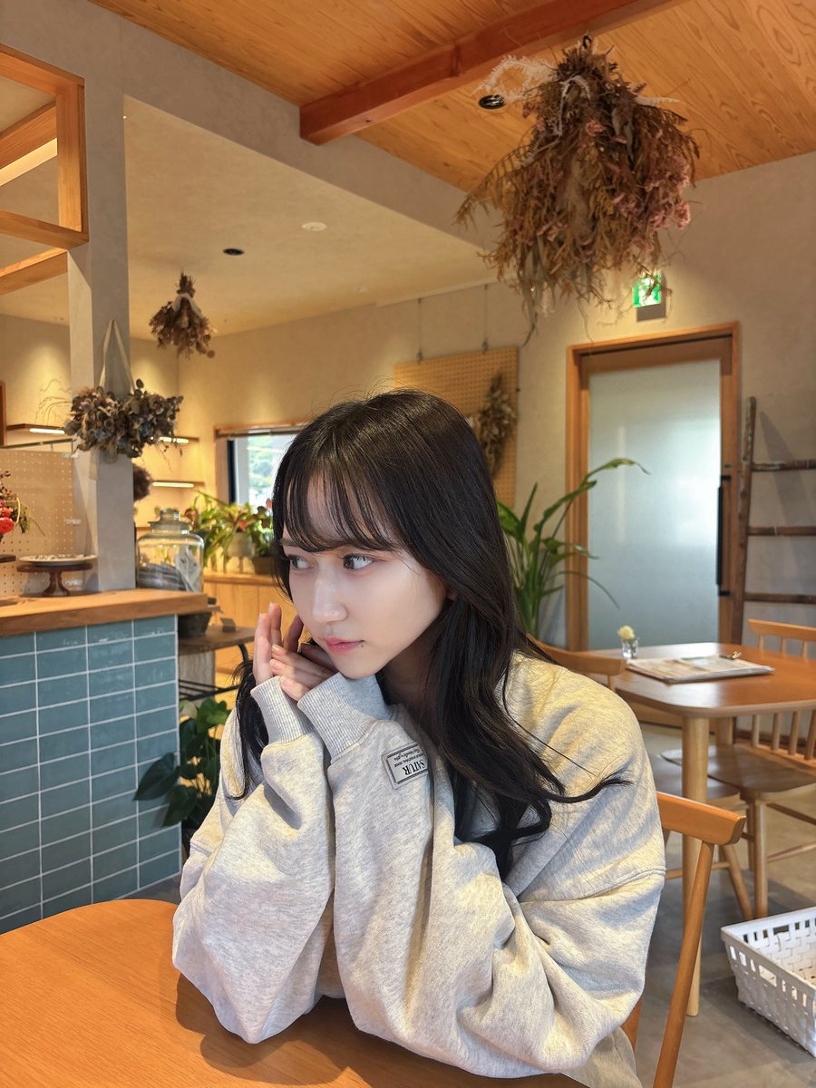 nozomi_umeko's tweet photo. 僕にないものばかりで 出来上がった君だから
君の全部がほしくたって
いけないことなどないでしょう？ https://t.co/7E97vAhSfL