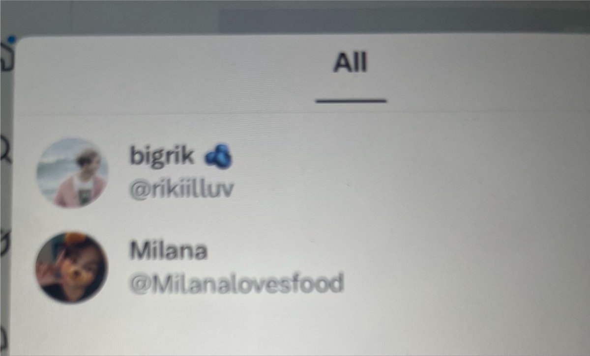 simlizze's tweet photo. engenes are nothing more than hypocrites. people go out and preach kindness when in their gc, I’m accused of “dragging it” bc Kat can go around spreading dts and face no consequences and even tries to get to people to cover up for her, and apparently now you can send dts aslong- https://t.co/R4mnxvuUZ1
