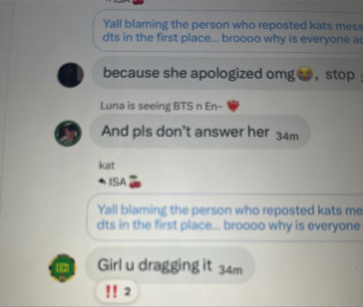 simlizze's tweet photo. engenes are nothing more than hypocrites. people go out and preach kindness when in their gc, I’m accused of “dragging it” bc Kat can go around spreading dts and face no consequences and even tries to get to people to cover up for her, and apparently now you can send dts aslong- https://t.co/R4mnxvuUZ1