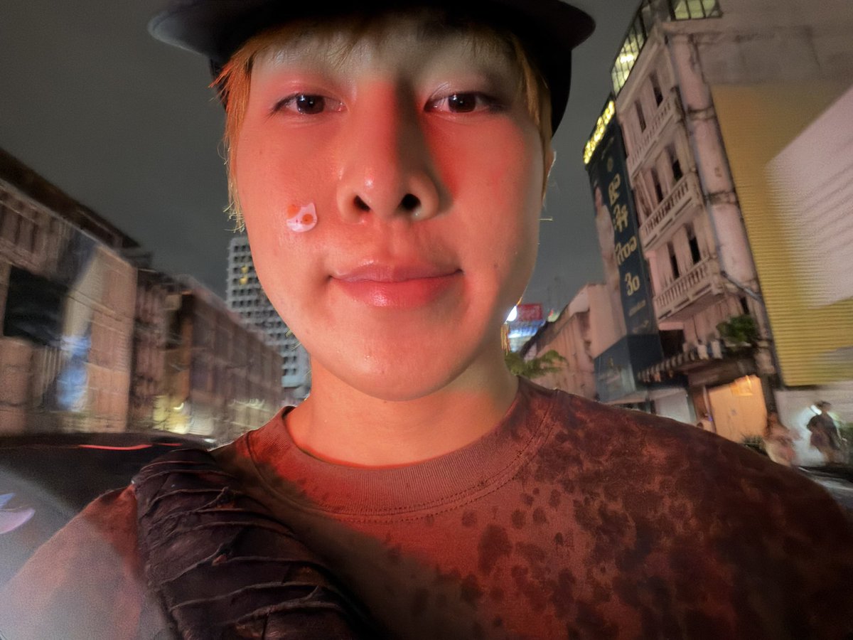 tutorvm's tweet photo. ไม่ต้องมาส่งกลับบ้านทุกวันก็ได้ เด่วสนิทกันเกิน☔️😭 https://t.co/i18XME0OXj