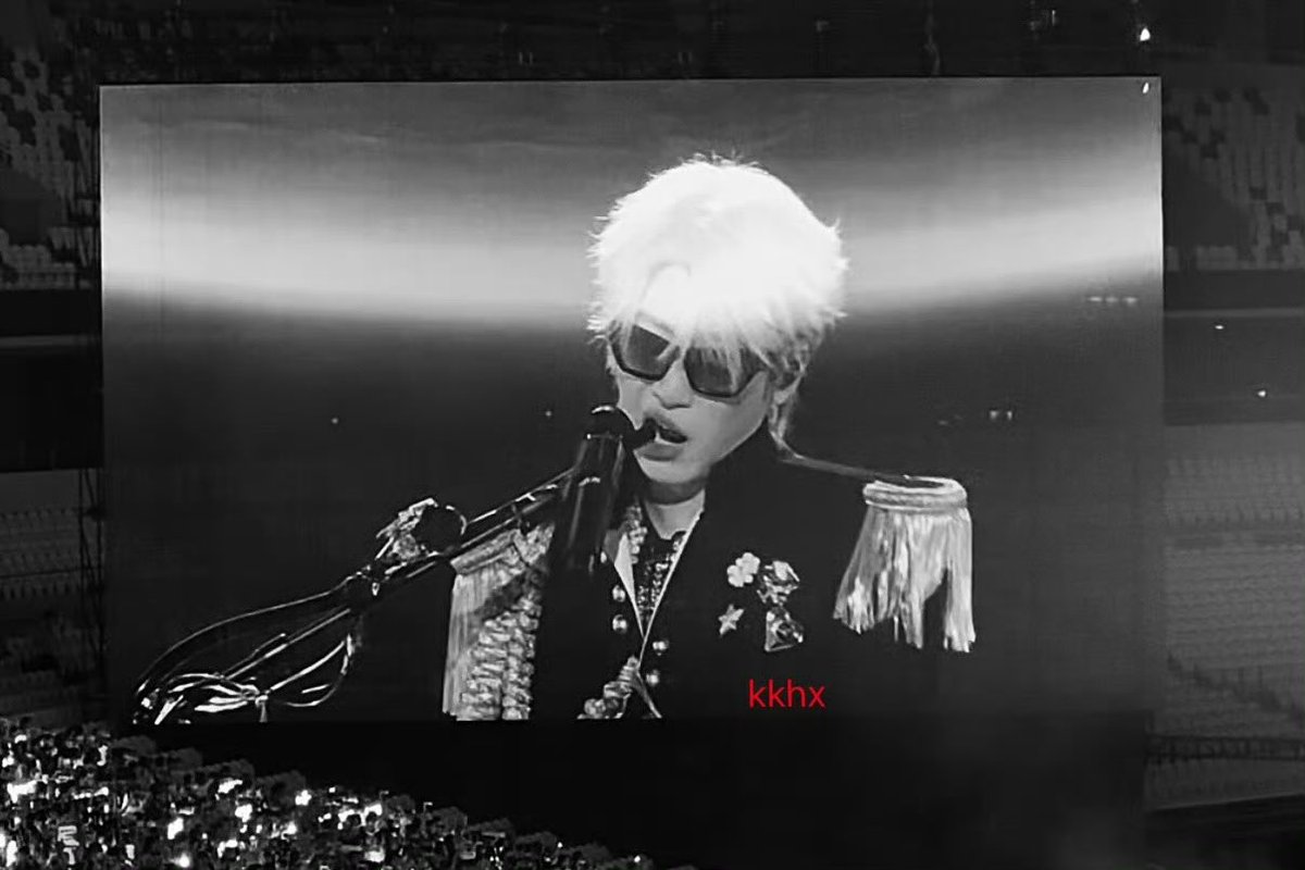 SweetBPsychooo's tweet photo. 最近没咋建设一是因为自己养胃 
二是因为严浩翔此人现在已骚到浑然天成完全不需要建设啊，看图���接配一对开导吧！ https://t.co/GUEB1by32T
