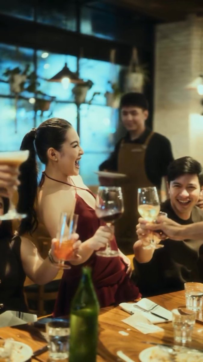 faulkerszn's tweet photo. Grabe yung friendship nung Alden Richards staka Barbie Forteza 😩 to have a friendship like this, look at those candid photos. Napaka genuine 🥹

#ALDENRichards #BarbieForteza https://t.co/25DKZRgFfs