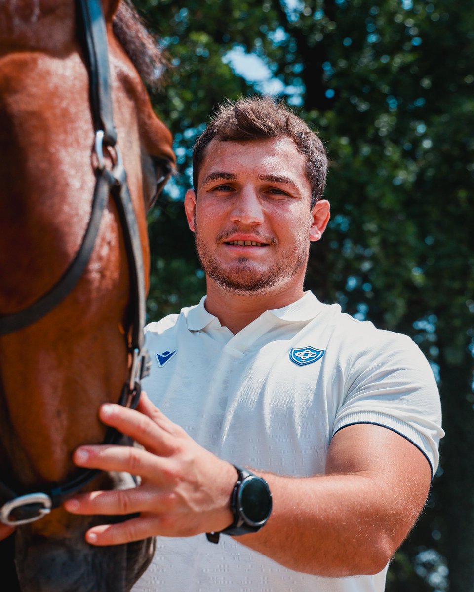 CastresRugby's tweet photo. Loris Zarantonello, Olympien jusqu'en 2029. ✍️
Grâce à son activité et son sens du combat, notre talonneur est un atout précieux pour le collectif.
Nous sommes heureux de pouvoir compter sur Loris jusqu'en 2029. 💙 https://t.co/vMo5gOtGHW
