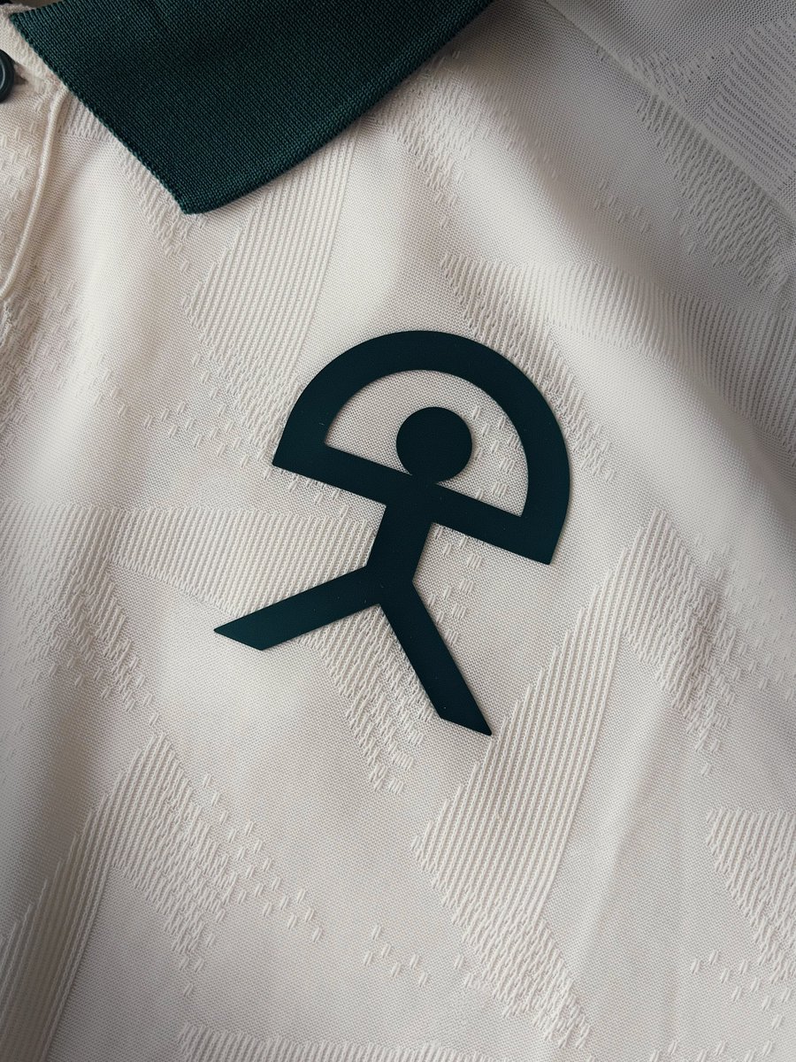 MacronSports tweet picture
