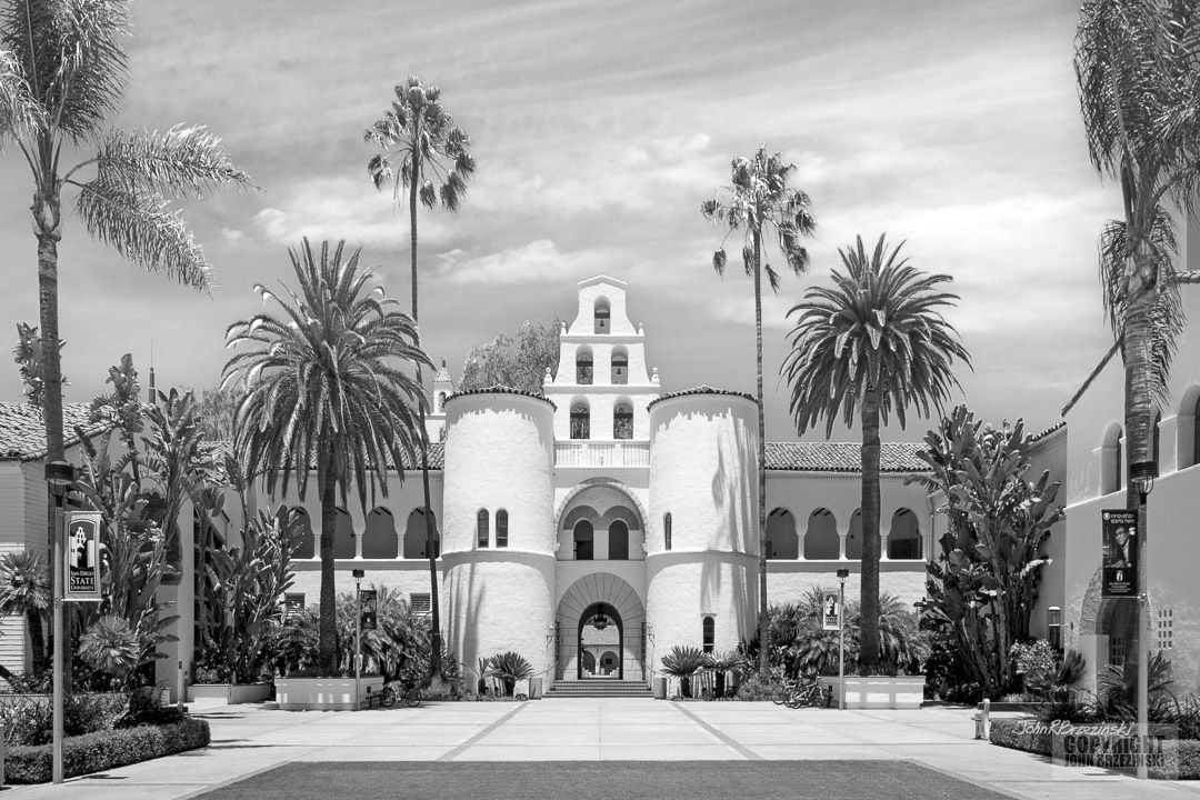 universityicons's tweet photo. Today's featured university icon is Hepner Hall at San Diego State University in San Diego, California.

Check out this photo, and find other #SDSU images in the "San Diego State University" Collection via the link below. 
https://t.co/IcFDmycHkH

@SDSU https://t.co/qVjcA7HjpI