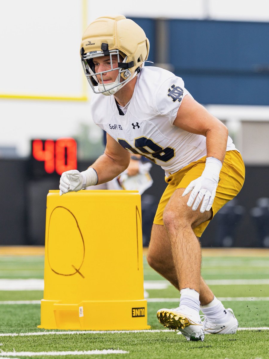 NDFootball's tweet photo. We are SO BACK 🤩

#GoIrish☘️ https://t.co/WHUKiDCcDc
