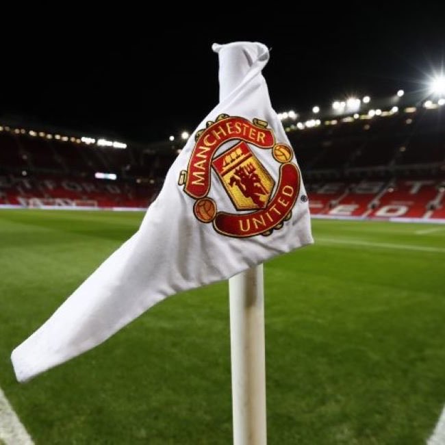 YanitedFever's tweet photo. 🚨 EXCL :

Christopher Vivell was PUSHING to sign Manu Kone from #ASRoma or Mamadou Sangaré from #RCLens.

However Jason Wilcox has BLOCKED those moves, preferring PL names like Tyler Adams and Sander Berge. 

After reassessing with Carrick, #MUFC are now internally CONFLICTED.🌪️ https://t.co/A7UiJjjtAJ