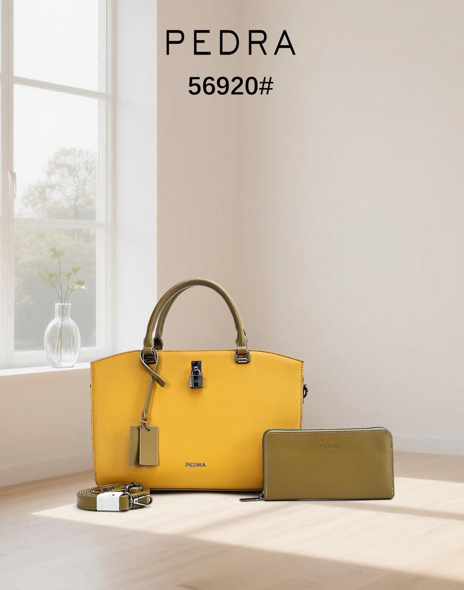 feetsnarmstore's tweet photo. NEW IN!

Pedra Ladies Fashionable Bag

38,000 naira only

Available in all colors on first frame.

Please click link on bio to order or send a direct message.. https://t.co/FiObPmzk6j
