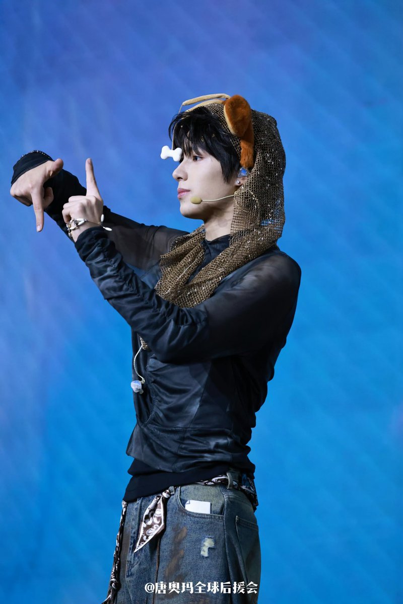 OMARGlobalFans's tweet photo. 260613 | Still Here巡回演唱会
深圳场 

#Omar #唐奥玛 #OmarTang #NexT1DE_OMAR https://t.co/Zg4yABFqvm